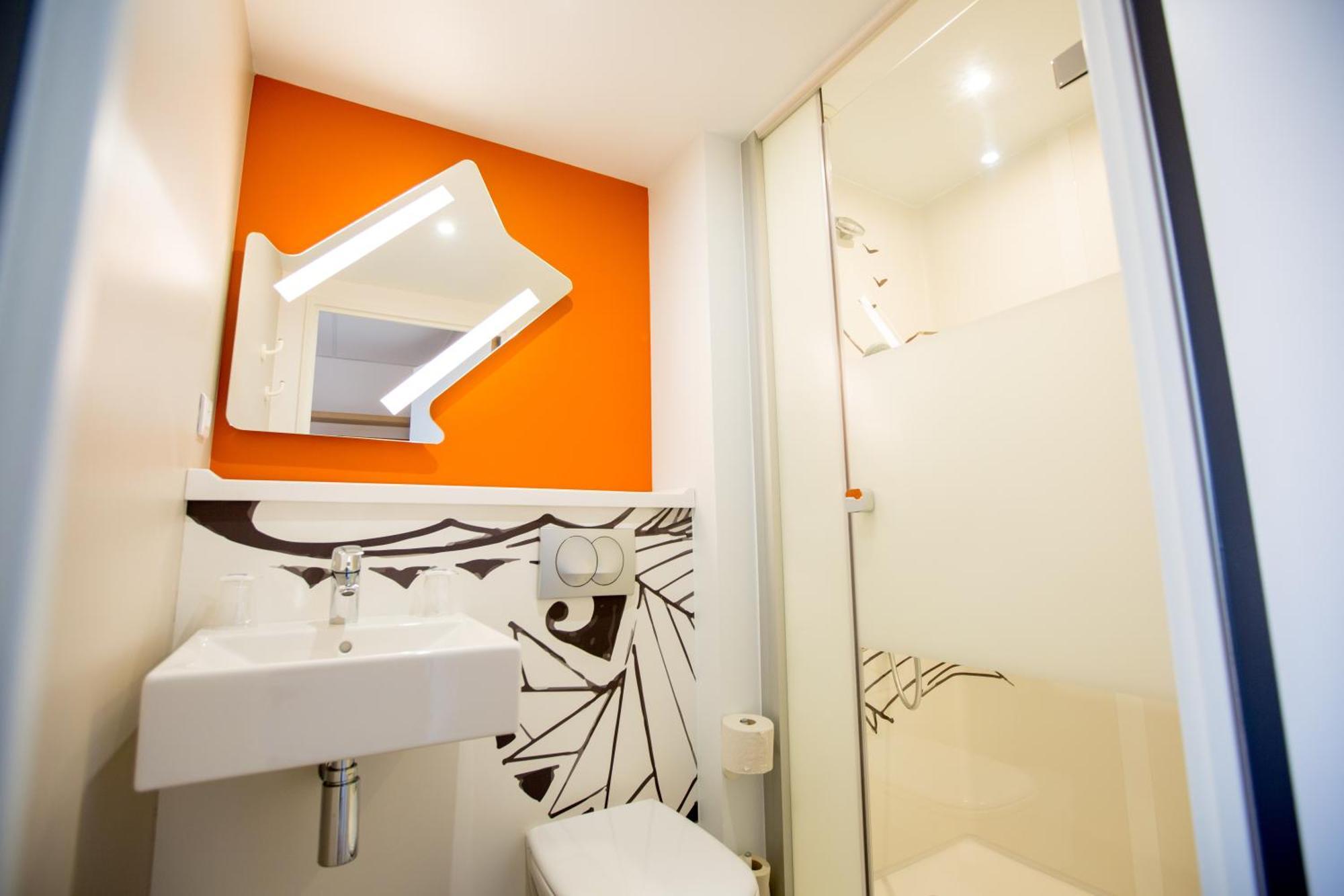 Ibis Budget Cherbourg - La Glacerie Eksteriør bilde