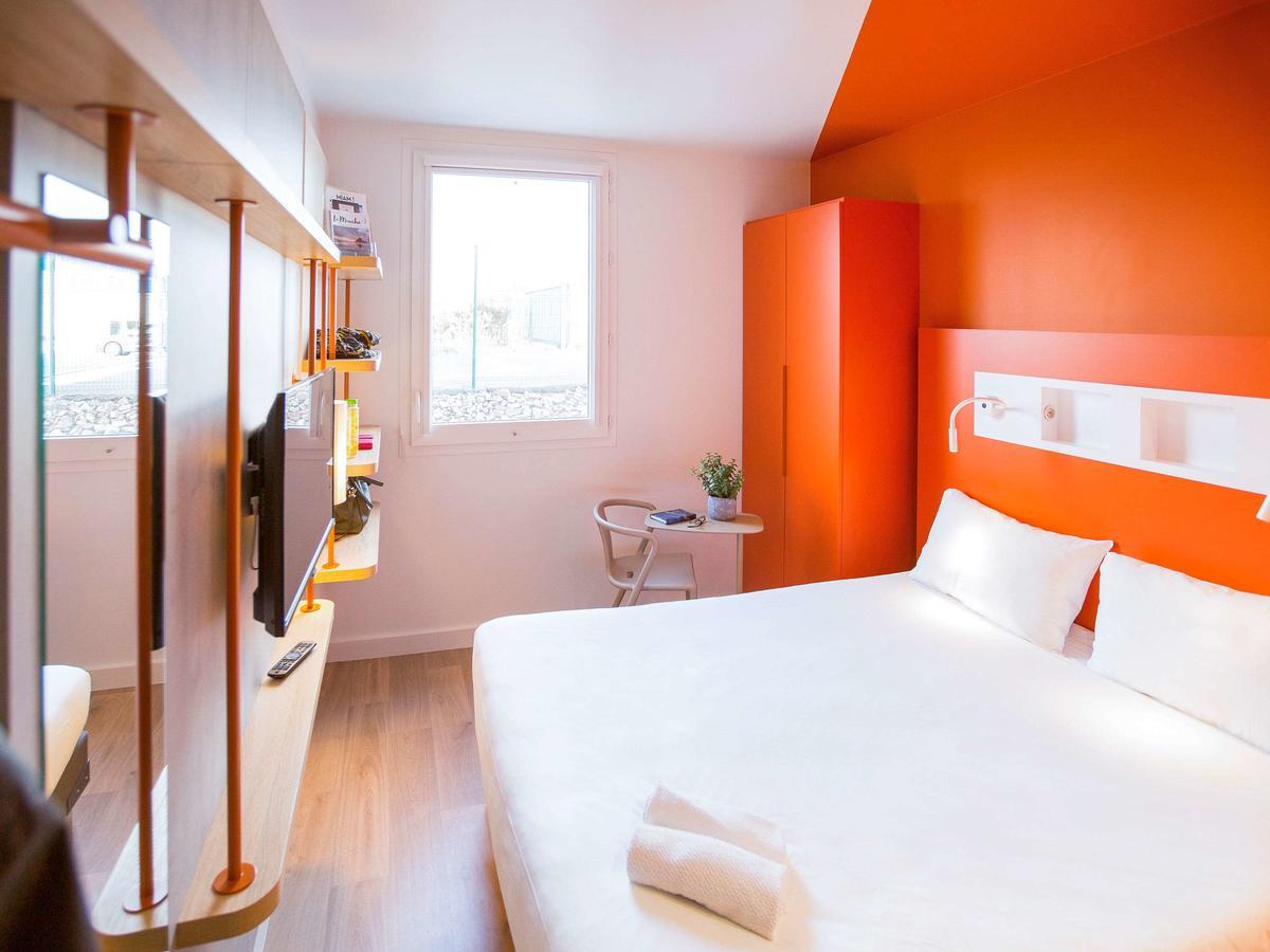 Ibis Budget Cherbourg - La Glacerie Eksteriør bilde